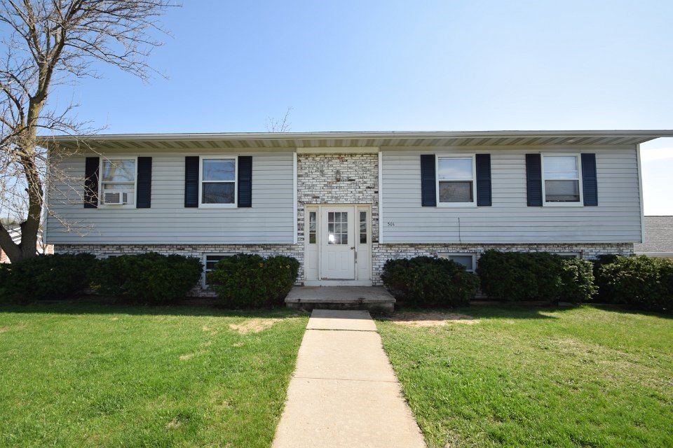 301 W Garfield St Mt Horeb, WI Apartment for Rent Rentable