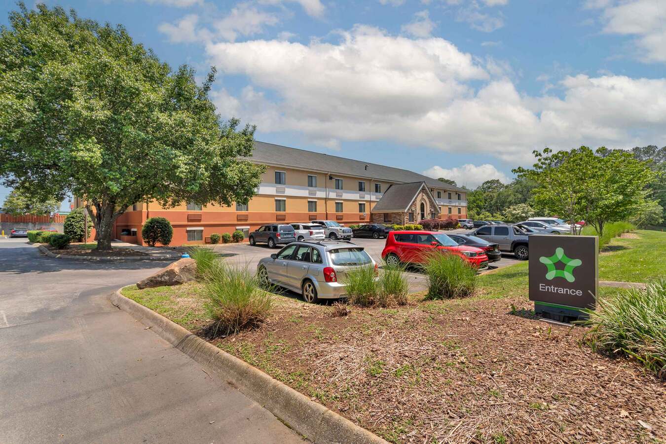 Charleston Ashley Phosphate Rd Apartments Charleston, SC