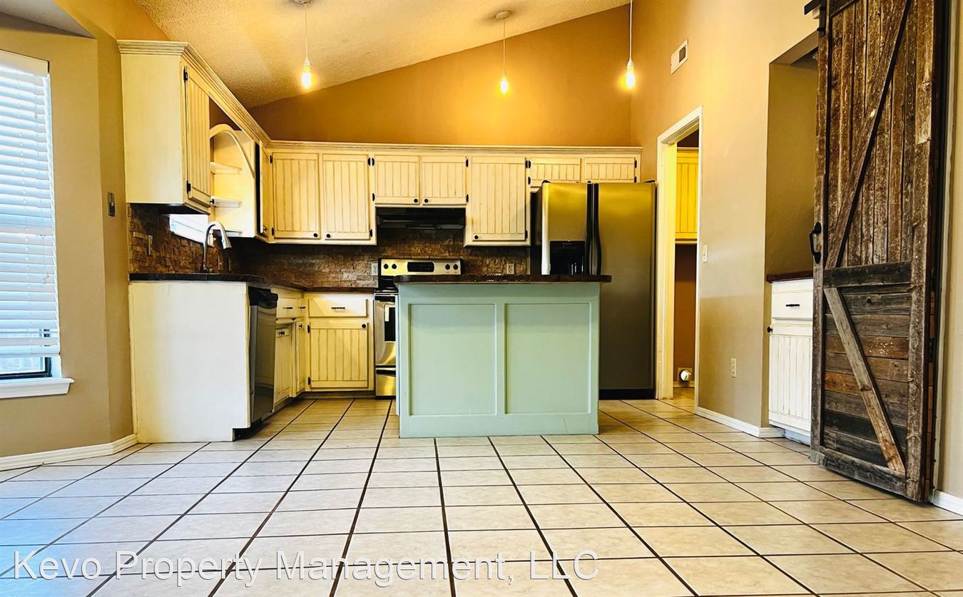 13 SW 141St St Oklahoma City, OK House for Rent Rentable