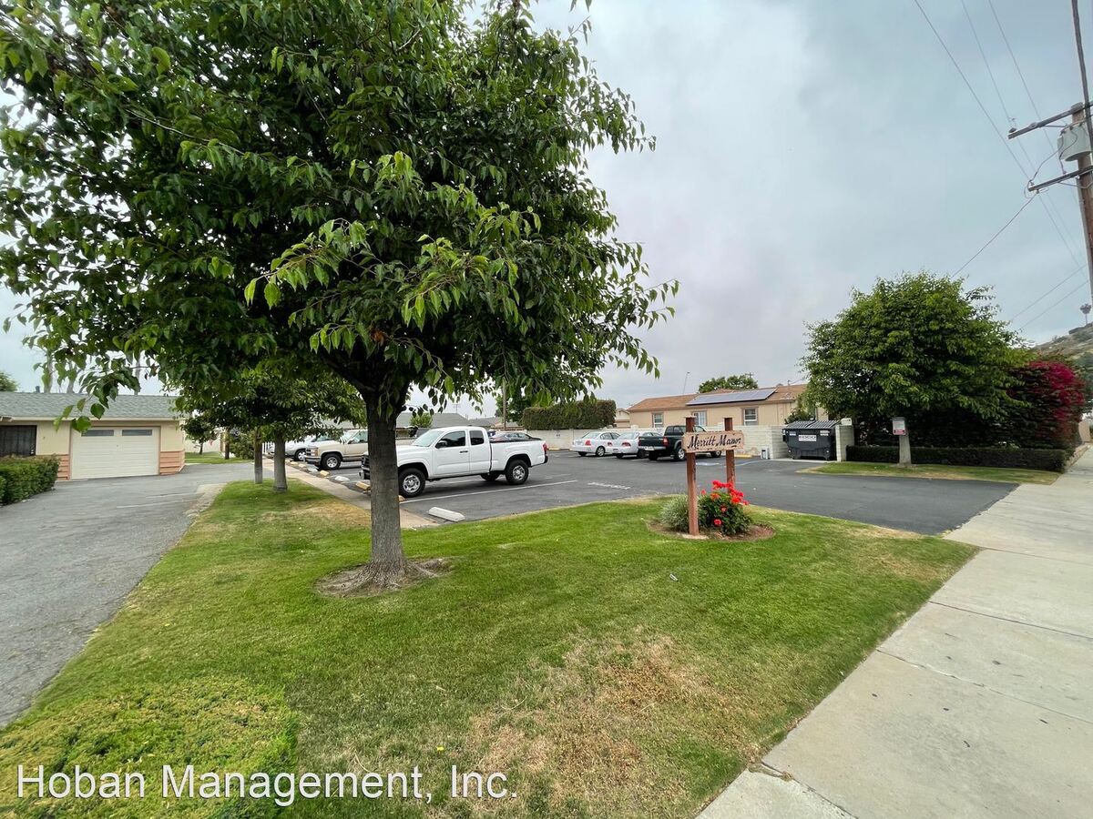 Merritt Manor Apartments 964980 Merritt Dr El Cajon, CA