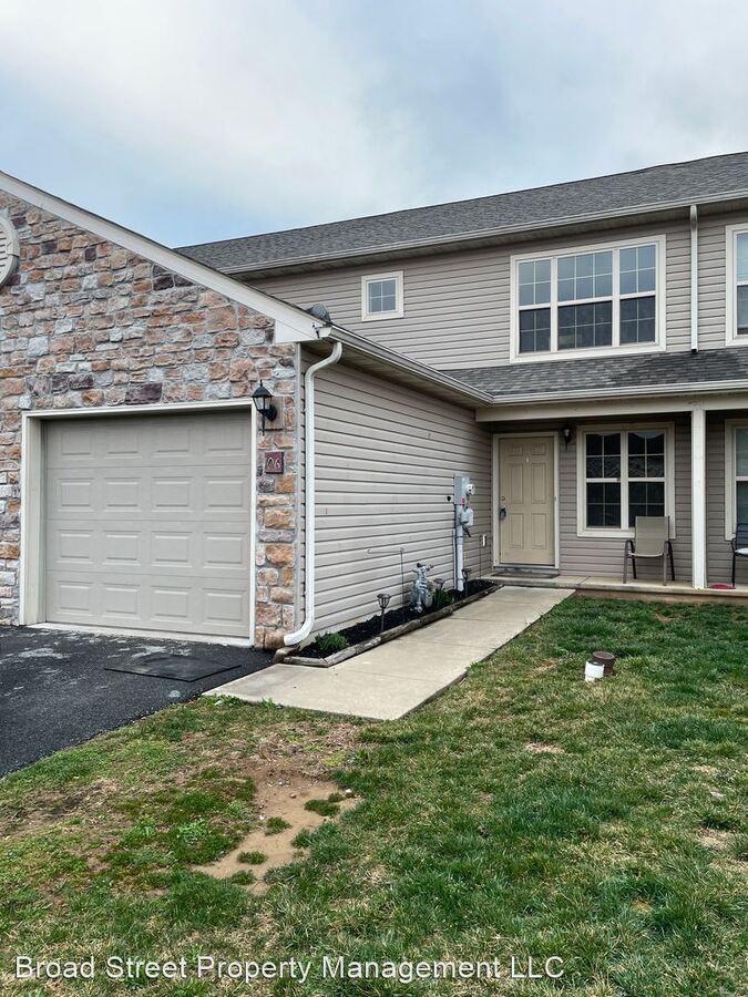 106 Nicole St Marietta, PA House for Rent Rentable