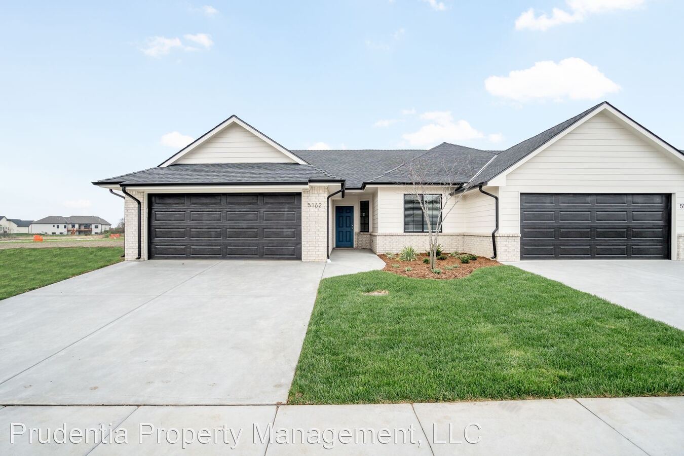 55+ Community Apartments 5122 Villa Pl Bel Aire, KS