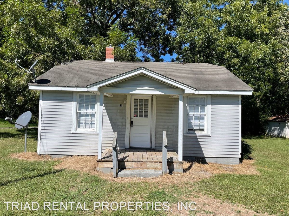 121 Williamson St Troy, NC House for Rent Rentable