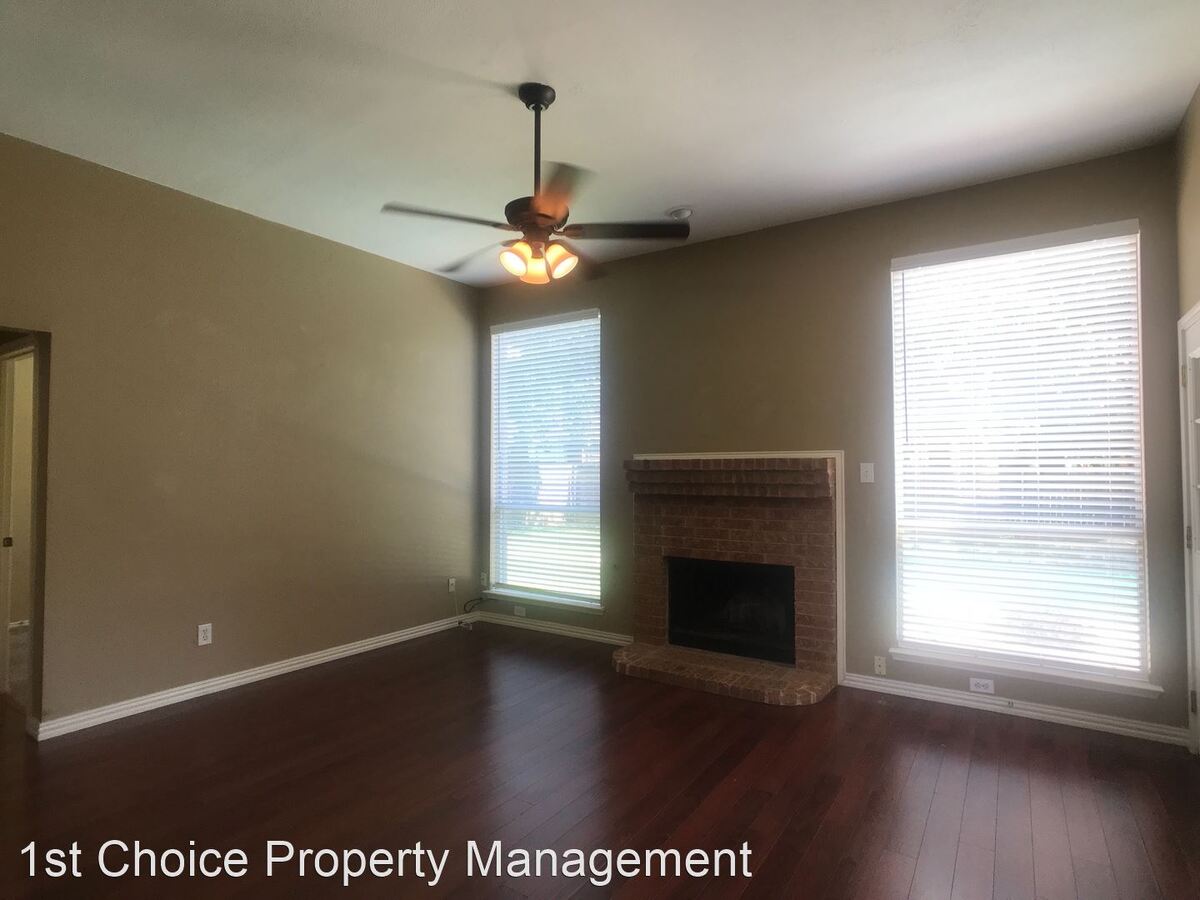 4929 Parkside Way Fort Worth, TX House for Rent Rentable