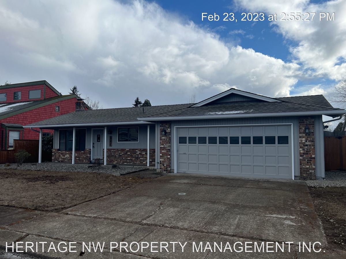 722 Harmony St Lebanon, OR Apartment for Rent Rentable