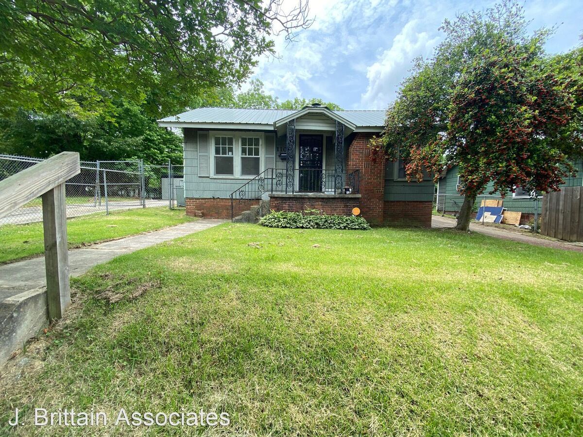 1108 Foster Ave Gadsden, AL House for Rent Rentable