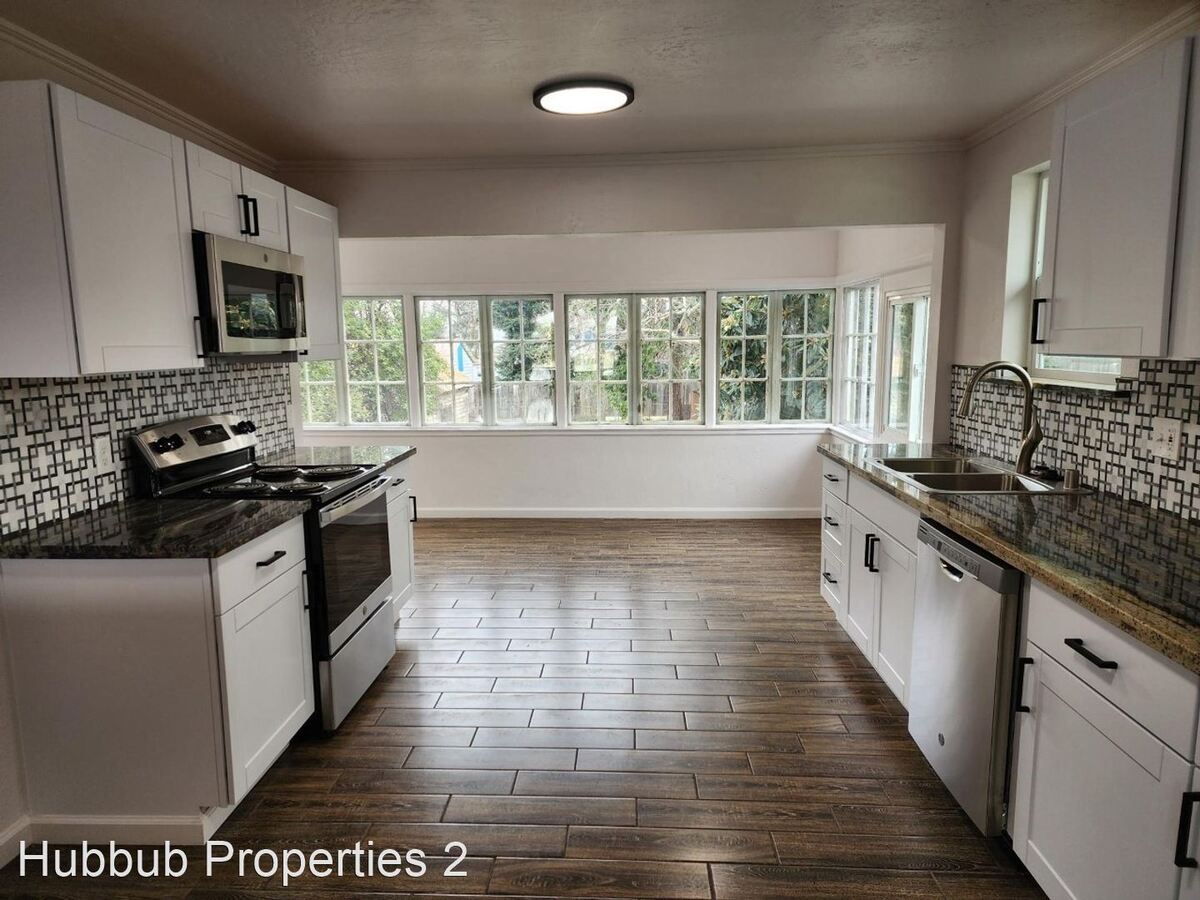 1645 Ferry St Anderson, CA House for Rent Rentable