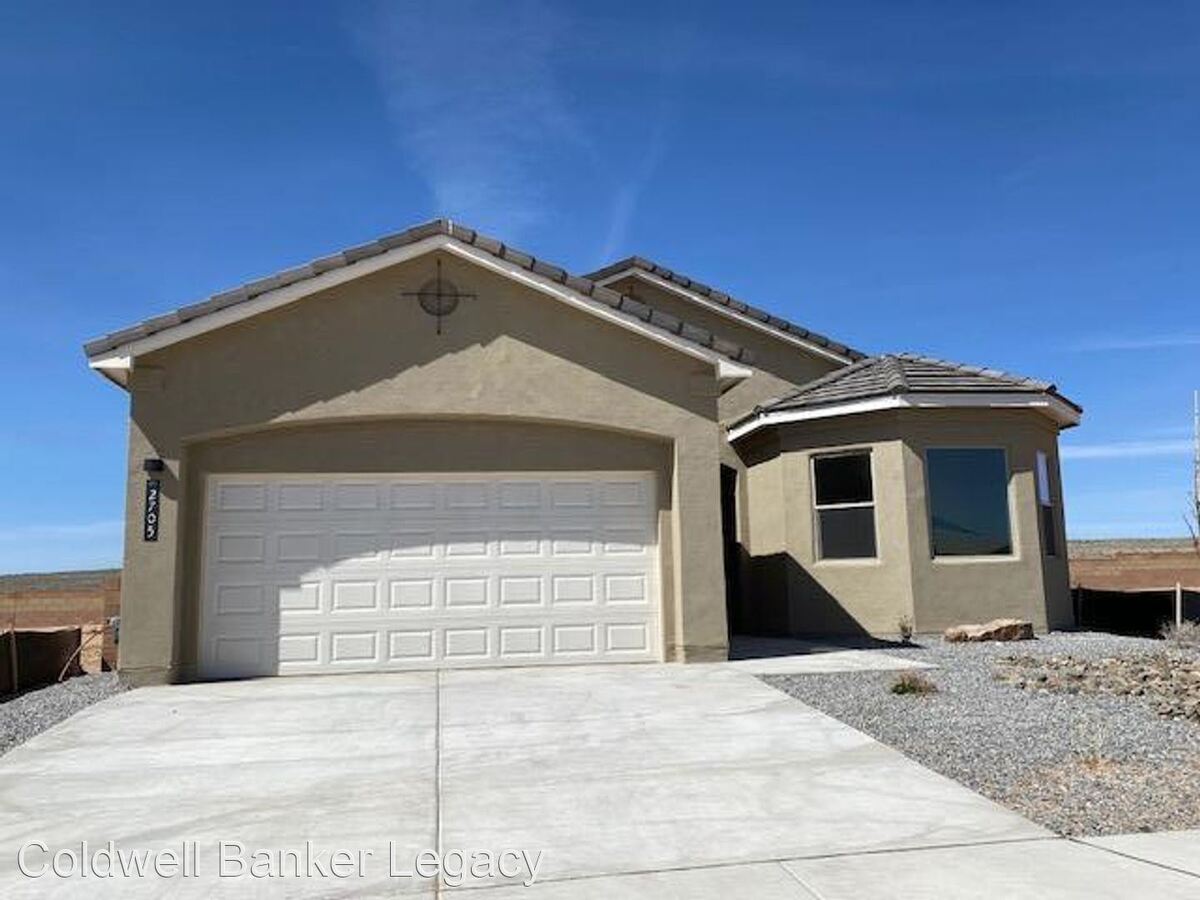 2705 Camino Plata Loop NE Rio Rancho, NM House for Rent