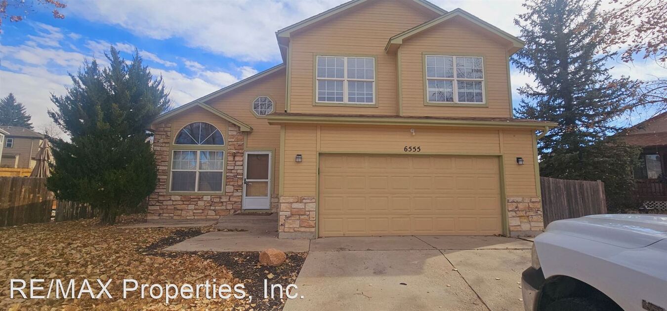 6555 Holt Dr Colorado Springs, CO House for Rent Rentable