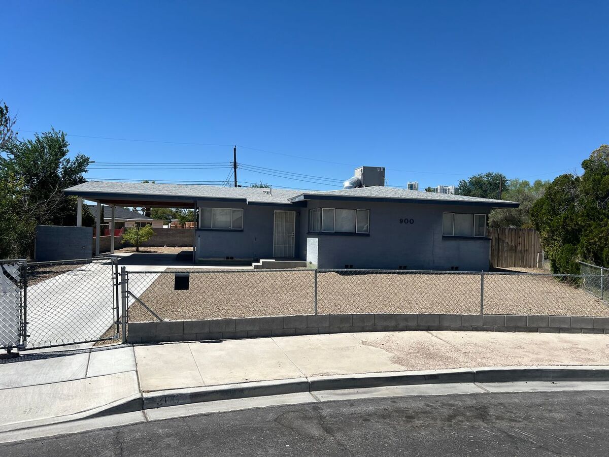 Downtown Huntridge, Almost 1/4 Acre Lot Real... Apartments Las Vegas, NV