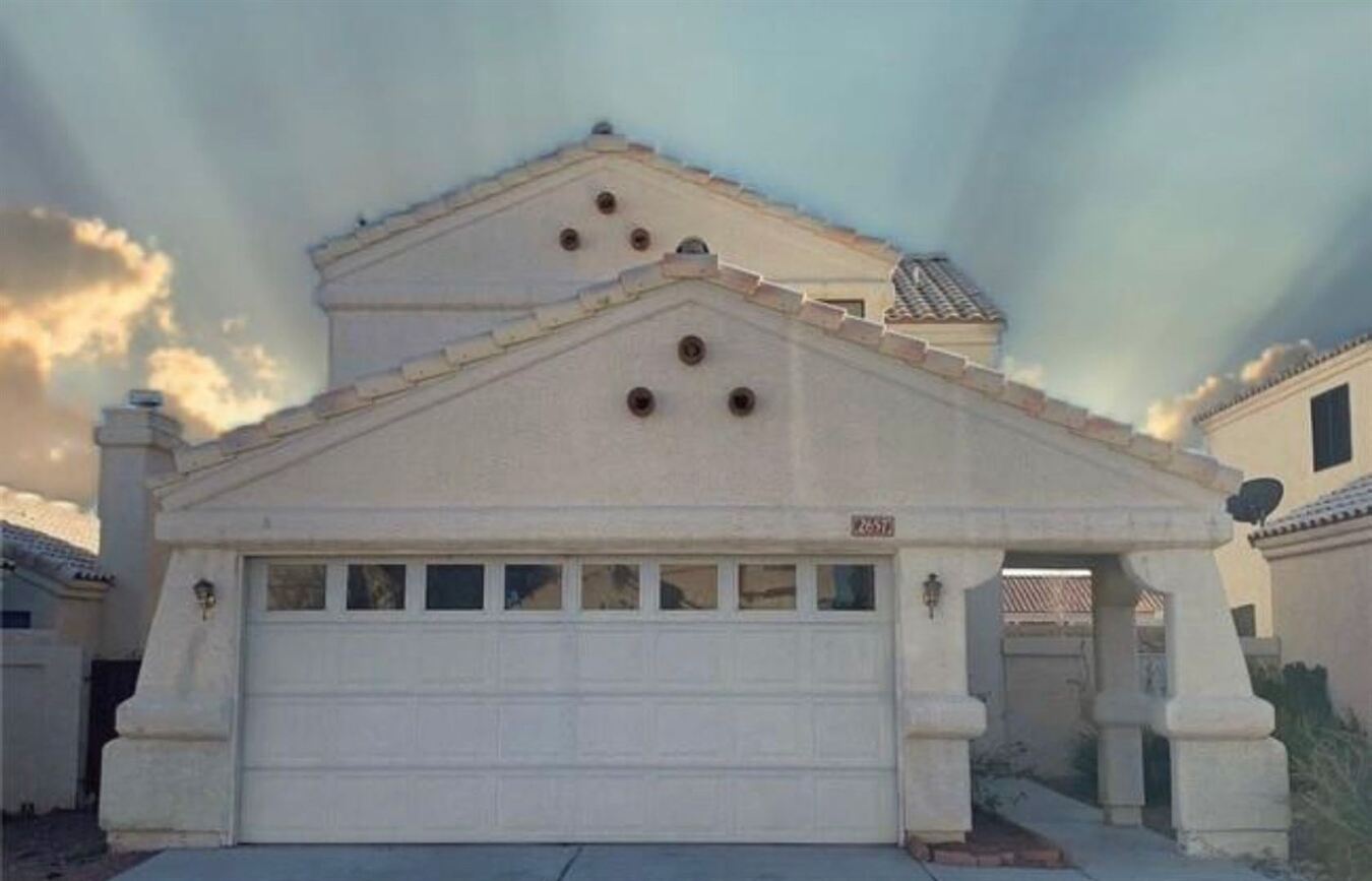 2657 Churchill Cir Henderson, NV House for Rent Rentable