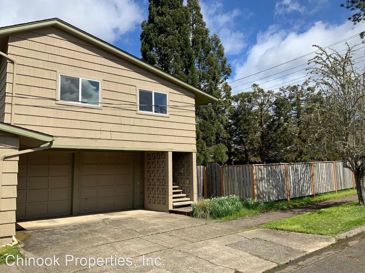 25Th & Friendly Street Duplex Apartments Eugene, OR