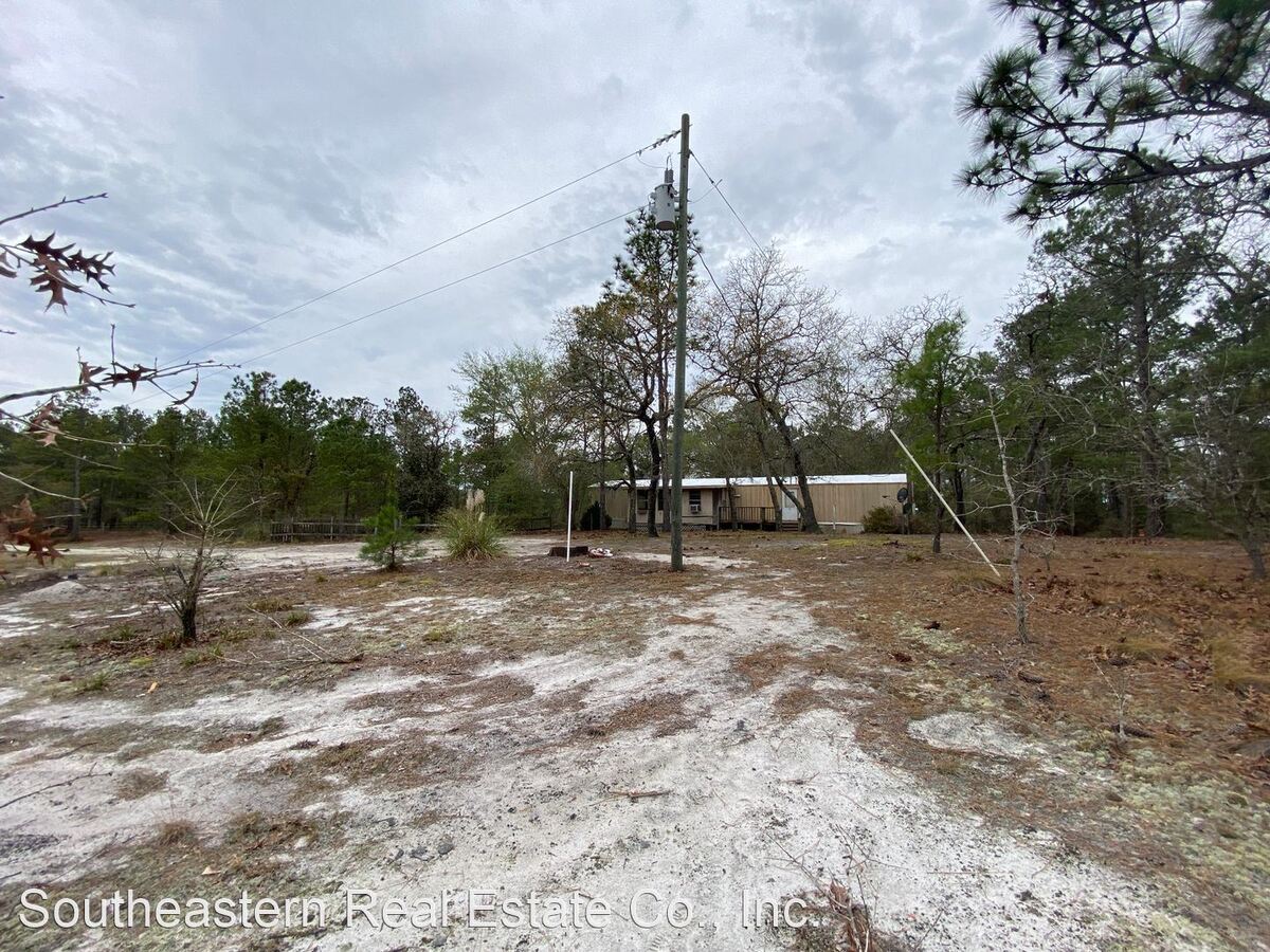 319 River Trl Burgaw, NC House for Rent Rentable