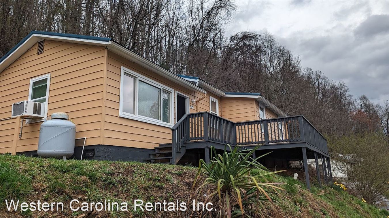 685 Allen St Sylva, NC House for Rent Rentable