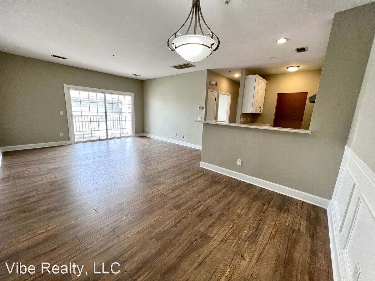 7235 Althorp Way 12 Town Center Homes Of Lennox Vlg Nashville, TN