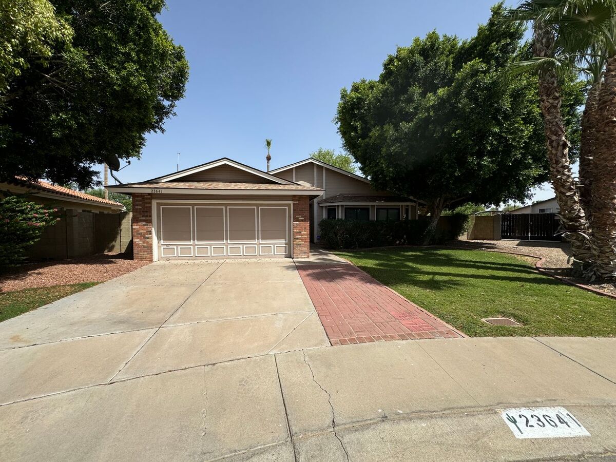 Cozy Glendale Home With Private Pool! Apartments Glendale, AZ
