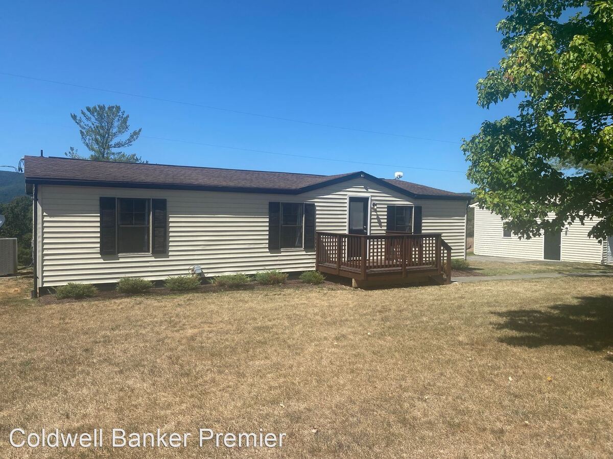 2882 Wardensville Grade Winchester, VA House for Rent