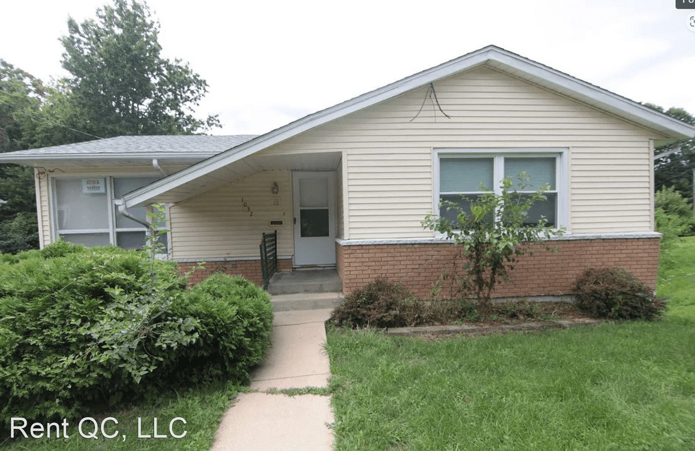 1032 Bridge Ave Davenport, IA House for Rent
