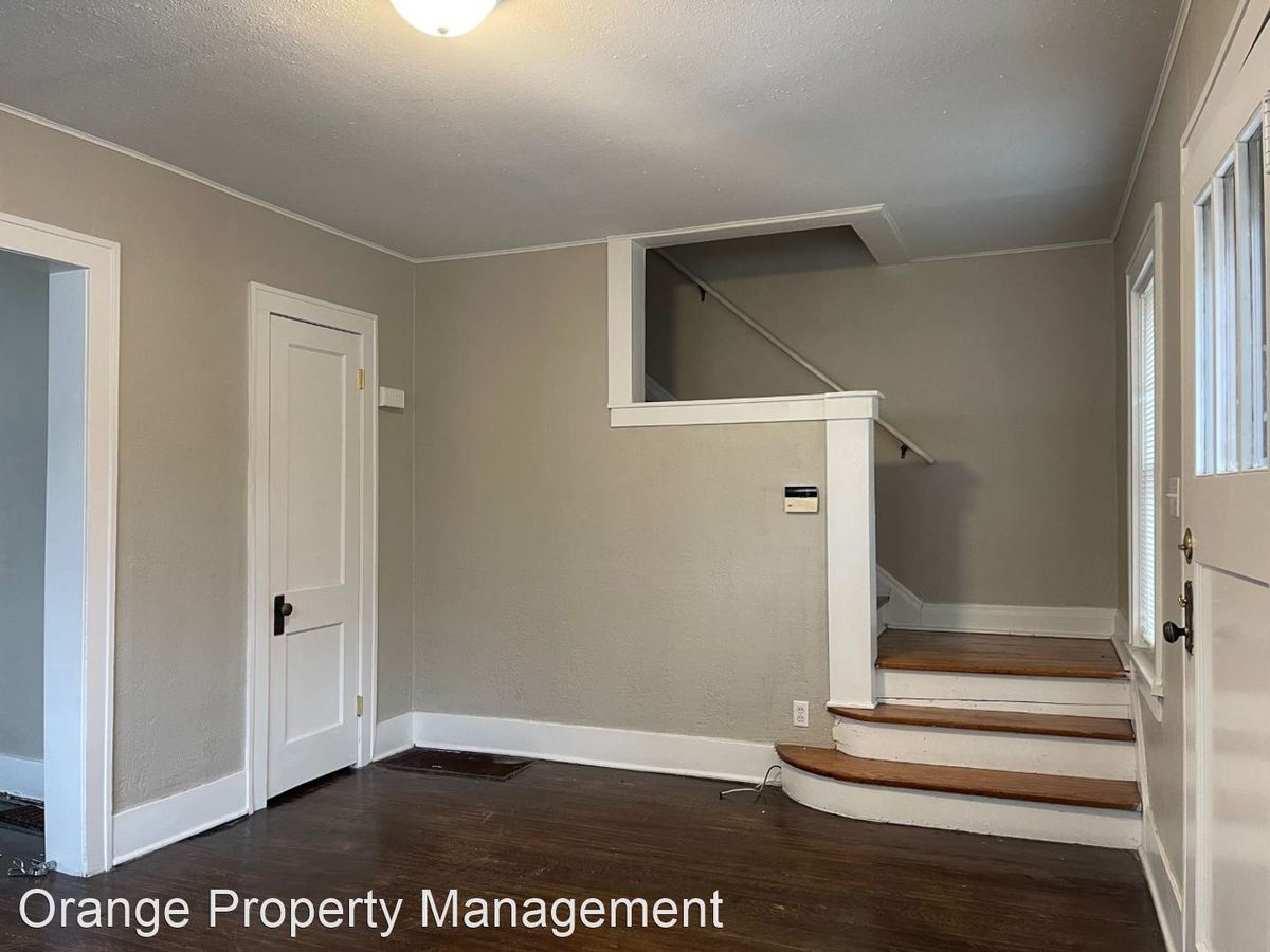 811 N 34Th St Omaha, NE House for Rent Rentable