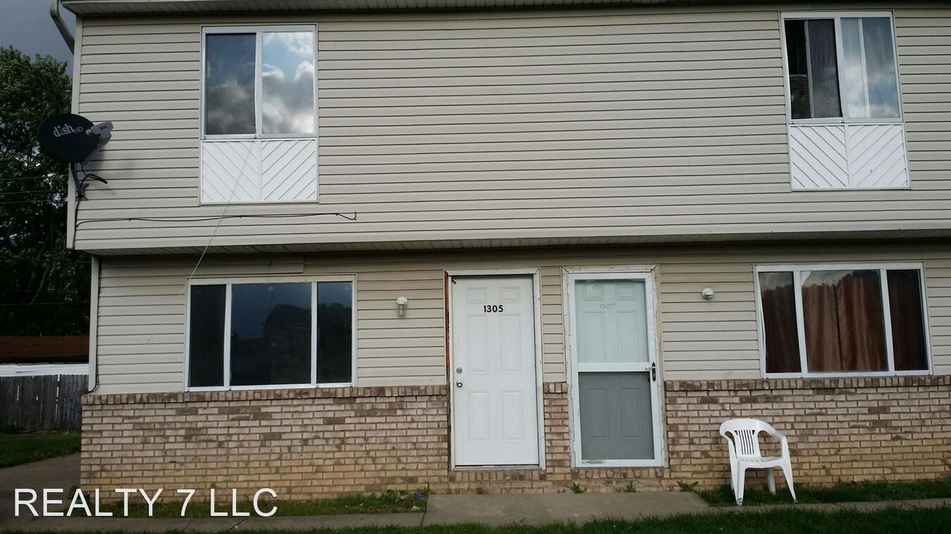 1305 Massachusetts Ave Lorain, OH House for Rent Rentable