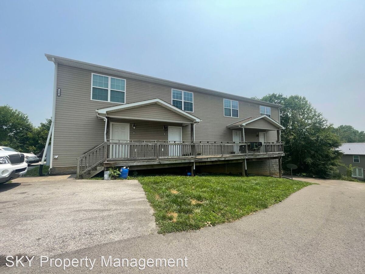 130 Corvette View Court Apartments Bowling Green, KY