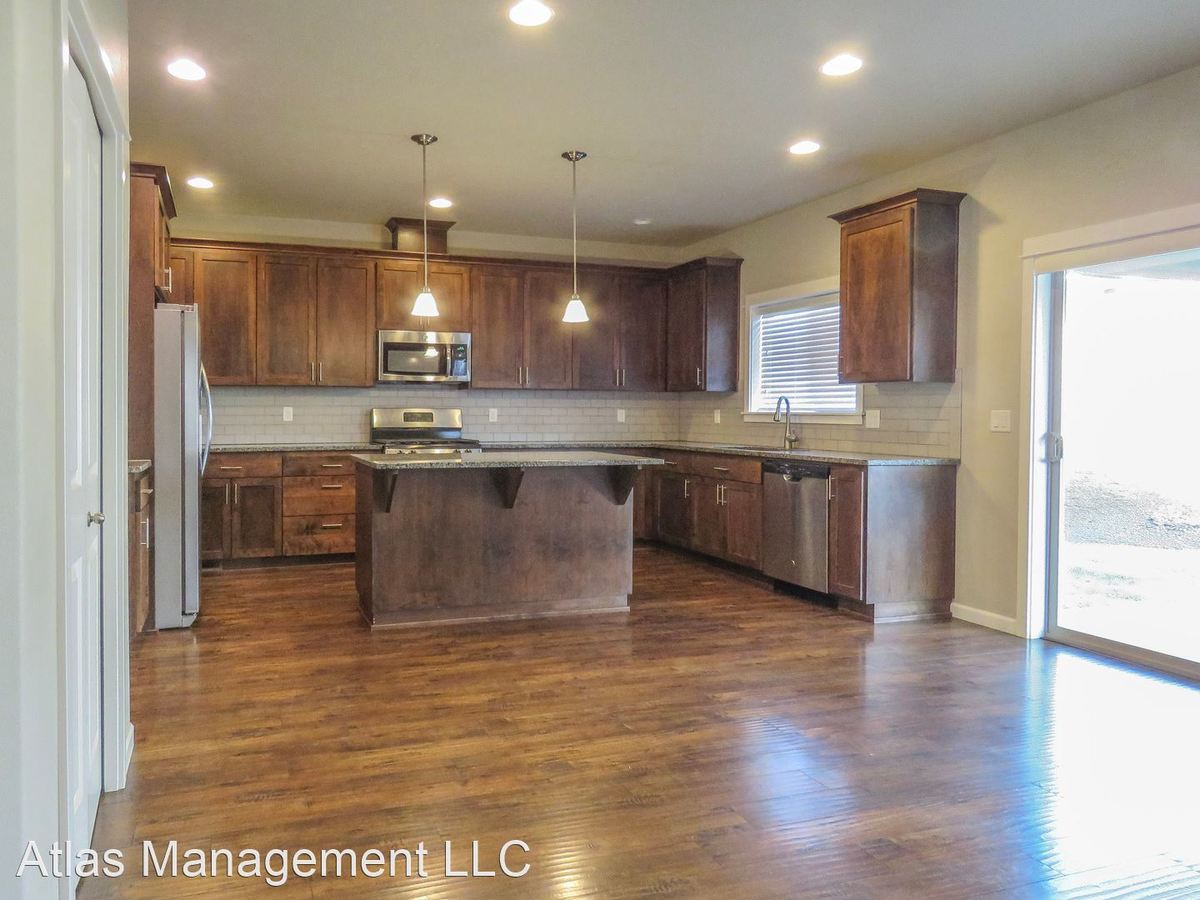 384 SW Mt Mcminnville, OR House for Rent Rentable