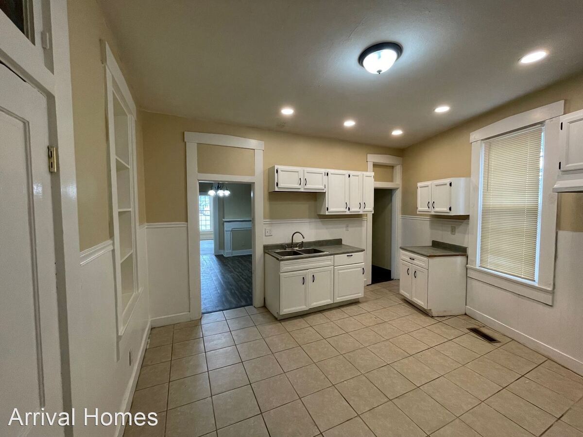 12 Morton Ave Dayton, OH House for Rent Rentable