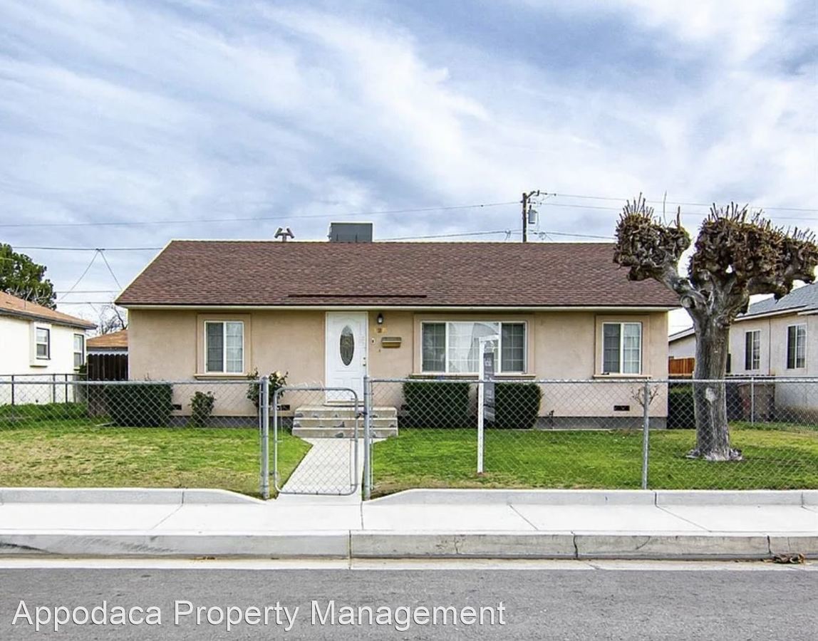 128 Donna Ave Bakersfield, CA House for Rent Rentable