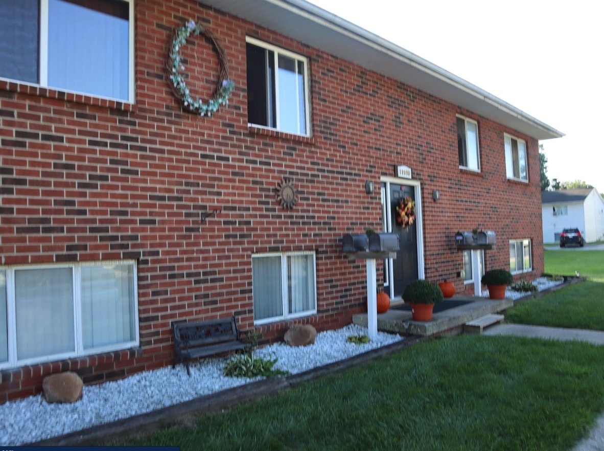 Hazel Park Apartments 560 Dover Court 3 Mt Morris, MI