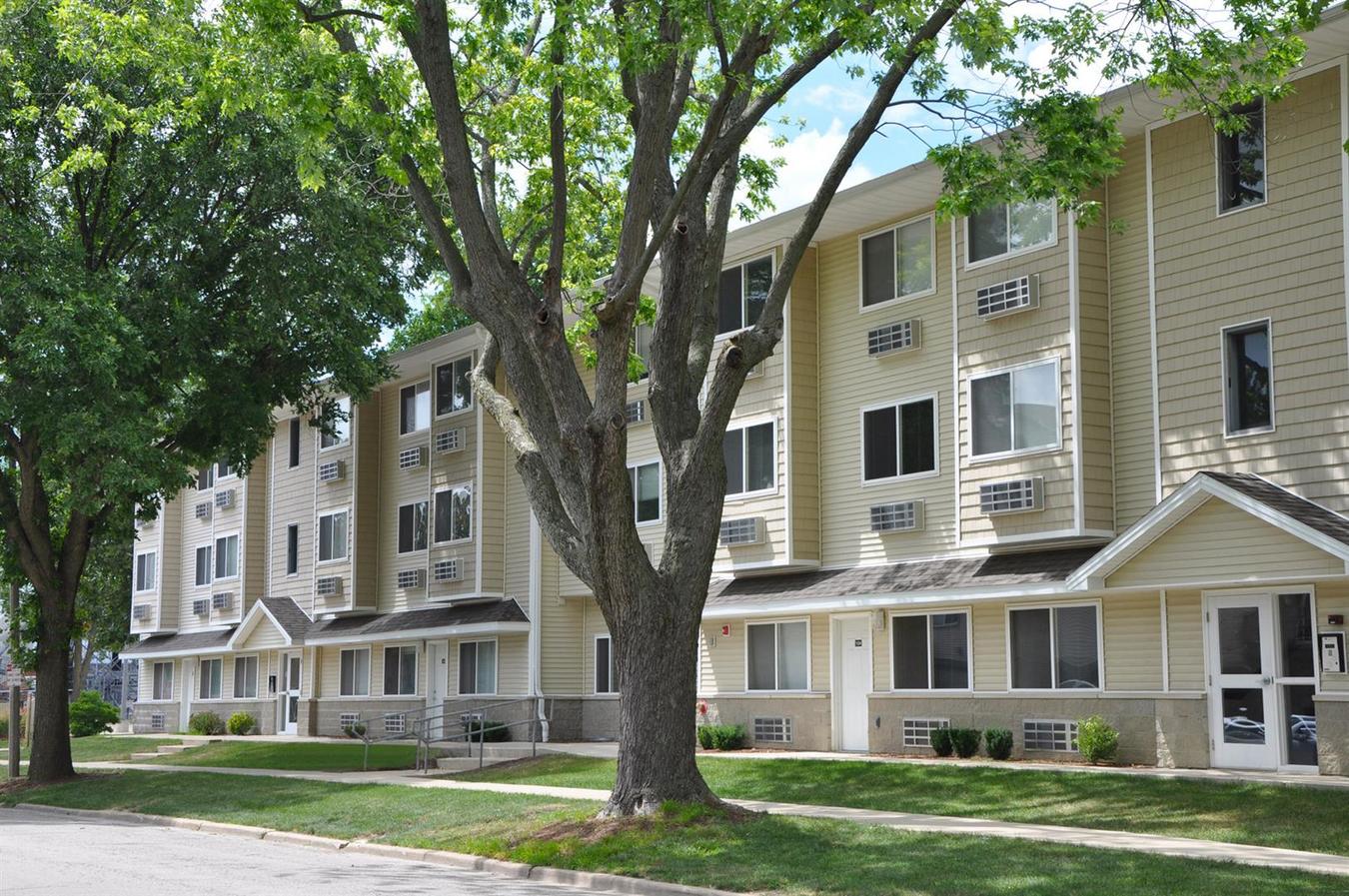 1010 W Main Urbana, IL Apartment for Rent