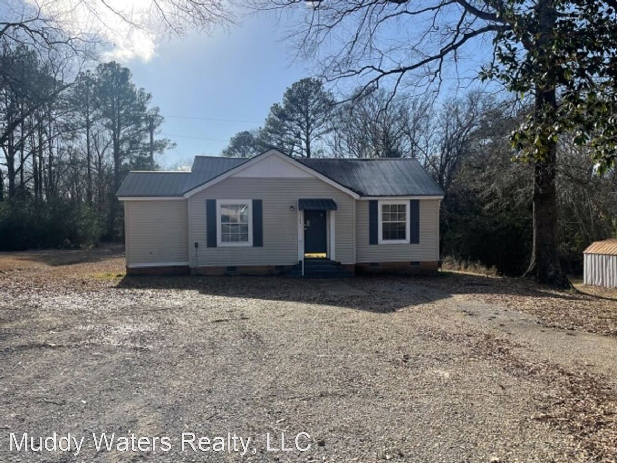 1124 S Clifton St Fulton, MS House for Rent Rentable