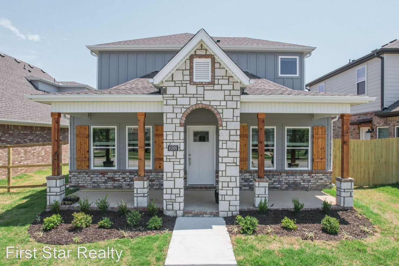 688 N Salem Rd Fayetteville, AR House for Rent Rentable