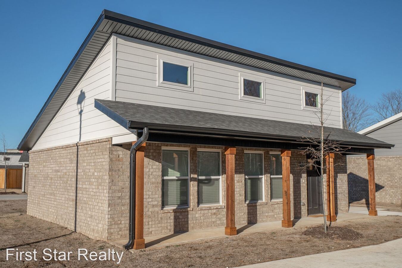 664 N Honey Locust Bnd Fayetteville, AR House for Rent