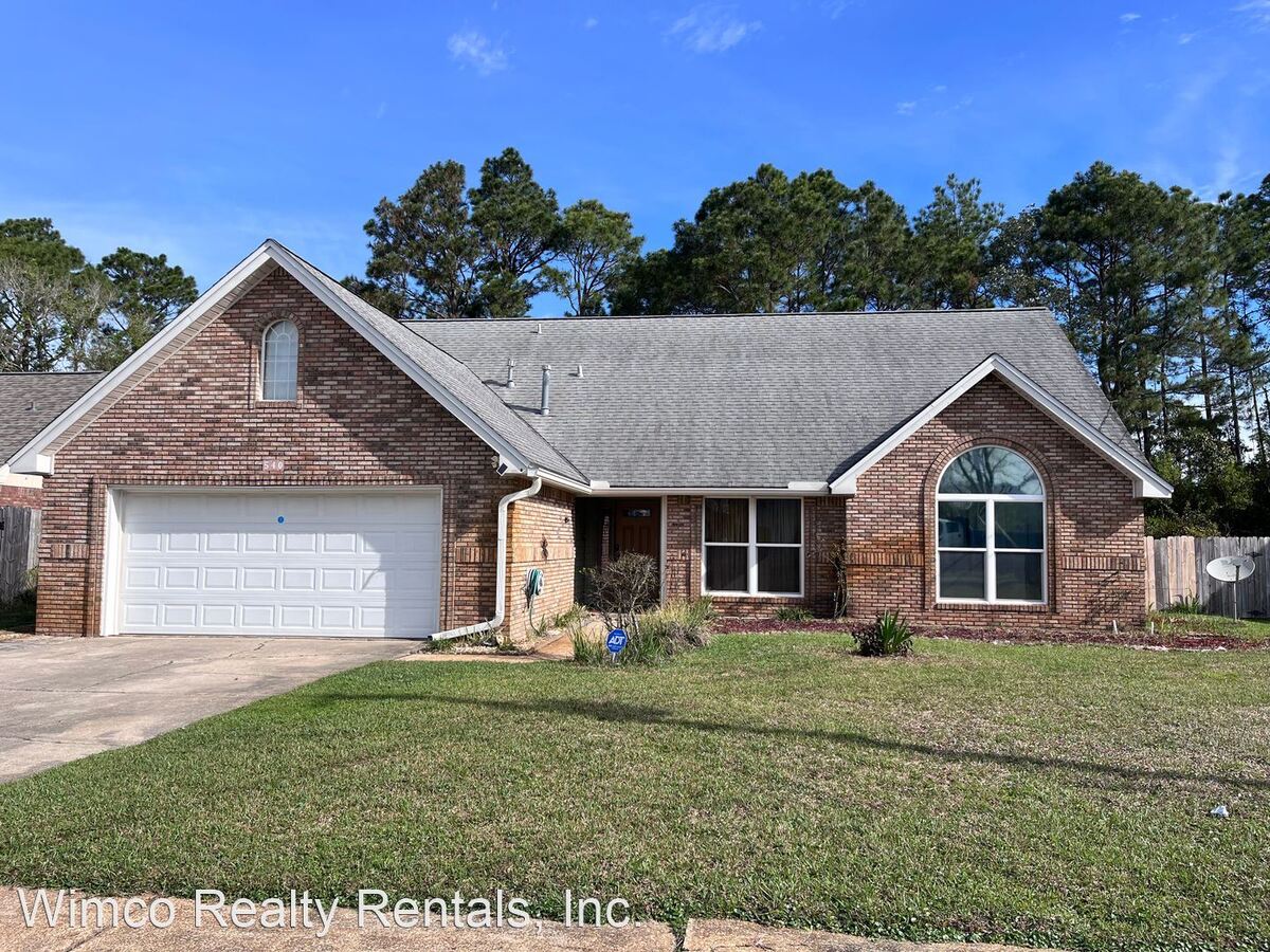 540 Timberlake Dr Mary Esther, FL House for Rent Rentable