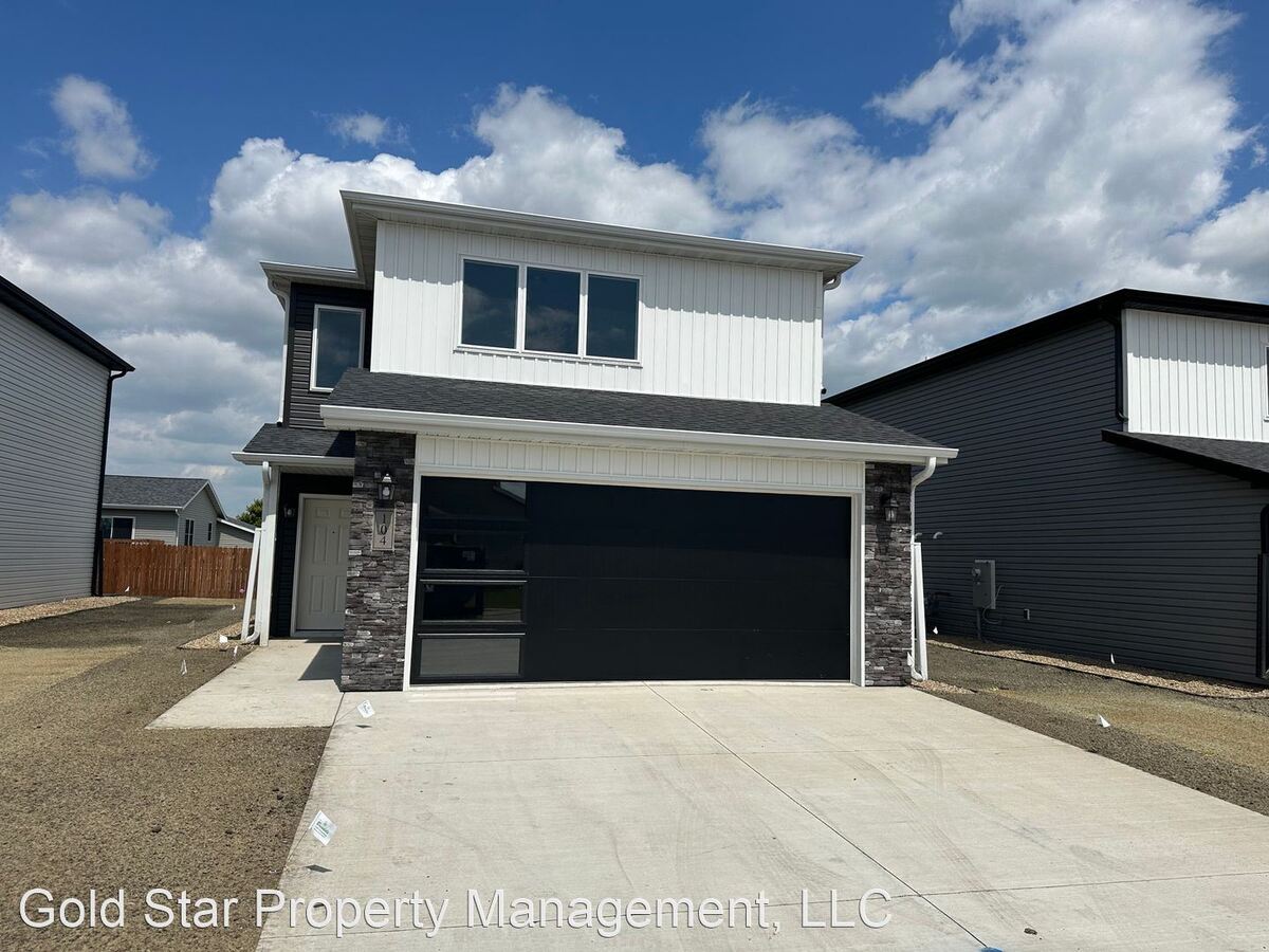 104 Marshall Loop Lincoln, ND House for Rent Rentable