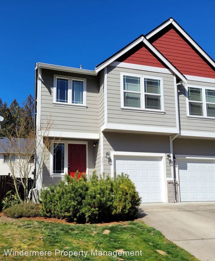 281 NE Miramar Cir Bremerton, WA House for Rent Rentable