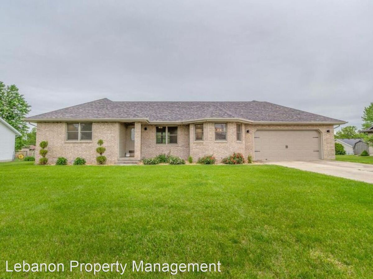 330 Lasalle St Lebanon, MO House for Rent Rentable