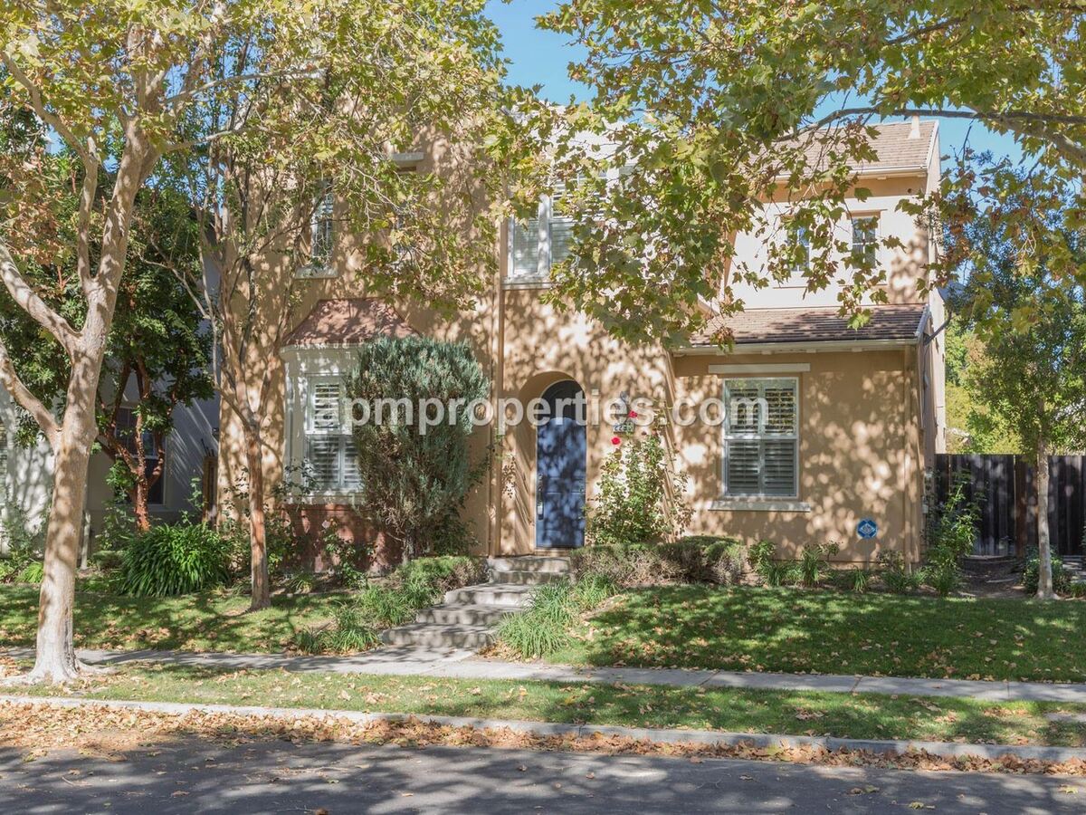 Upscale 3 Bedroom + Den, 4 Bath, Detached... Apartments San Ramon, CA
