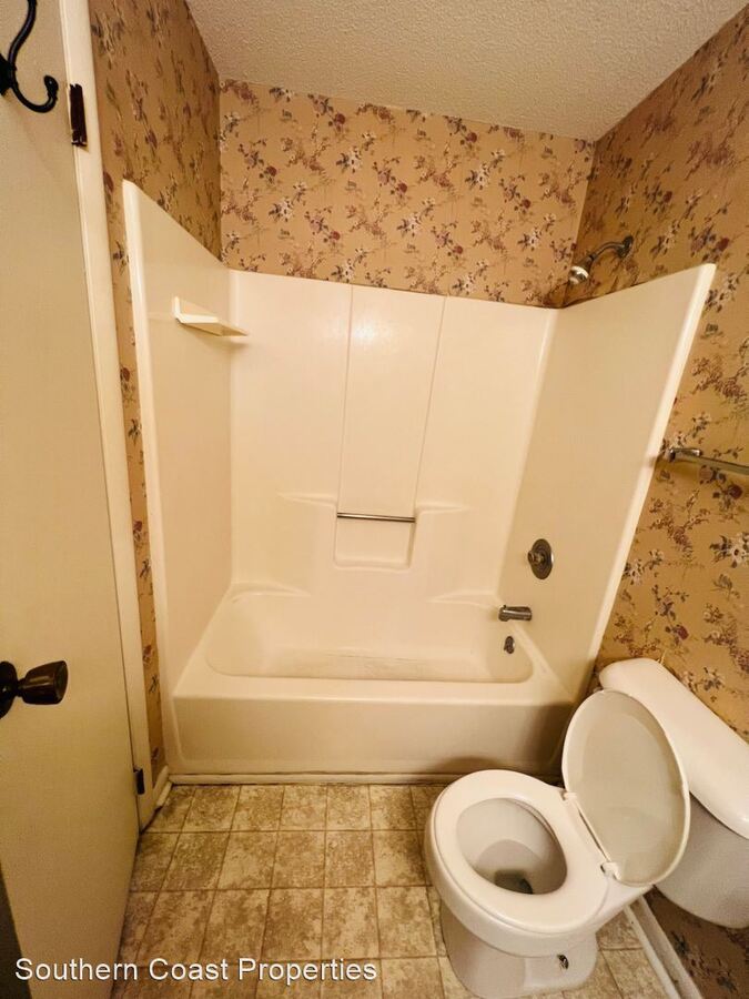 210 Memorial Dr Hinesville, GA Apartment for Rent Rentable