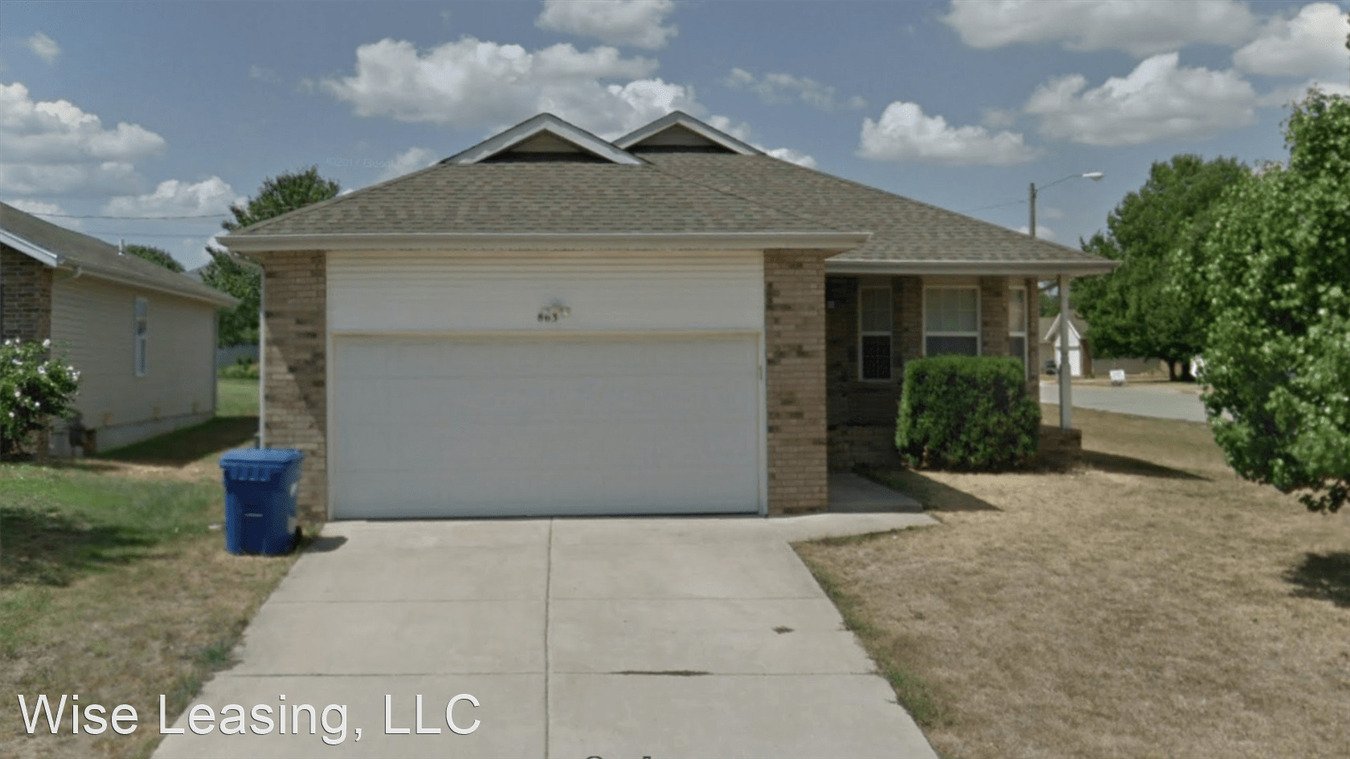 863 Hickory Ln Nixa, MO House for Rent Rentable