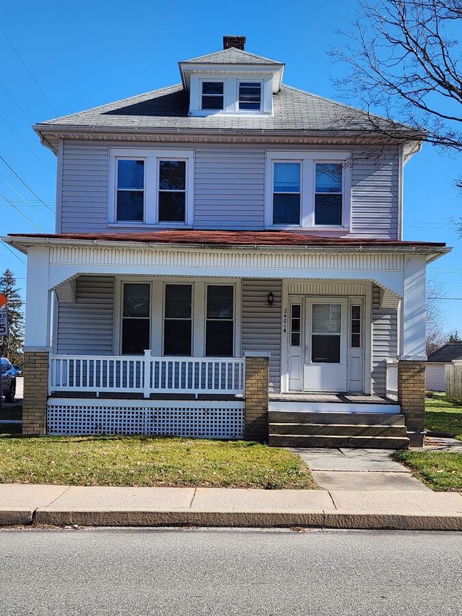 2401 S Queen St York, PA House for Rent Rentable