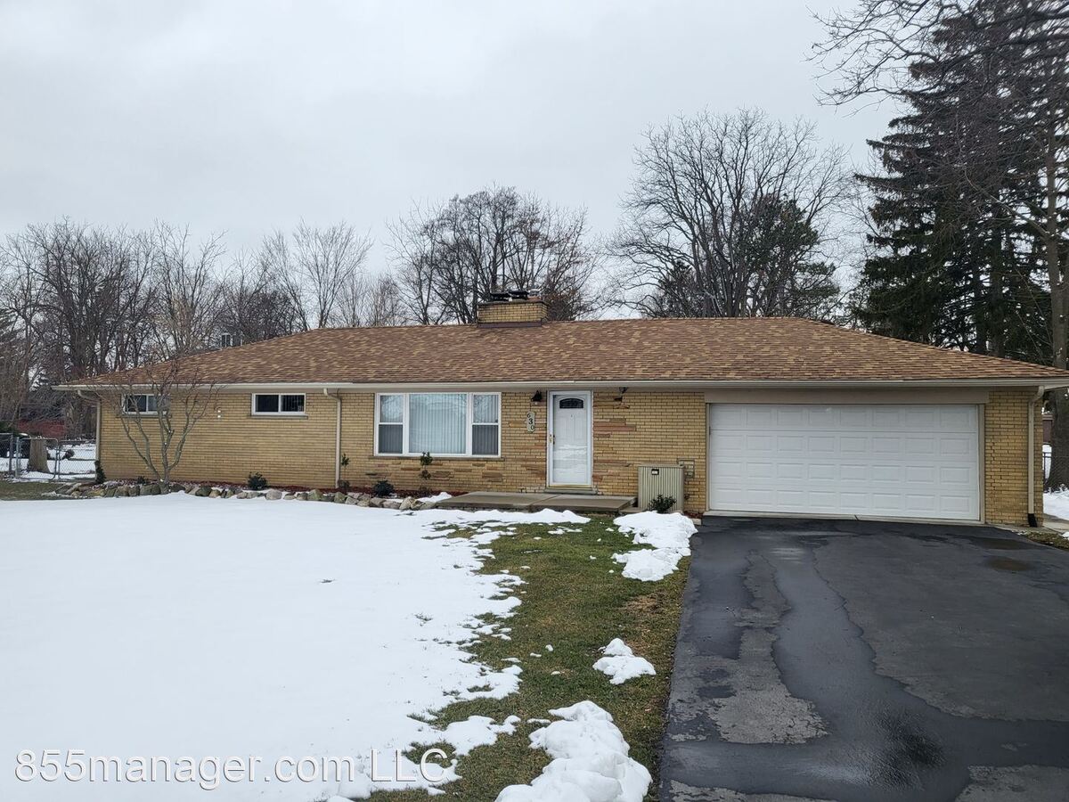 630 Bow Ln Waterford, MI House for Rent Rentable