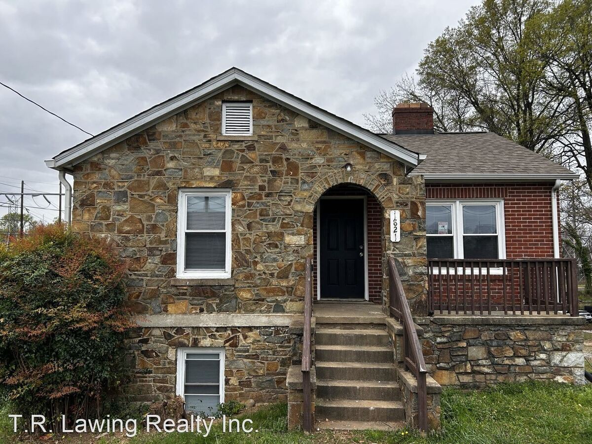 1821 Remount Rd Charlotte, NC House for Rent Rentable