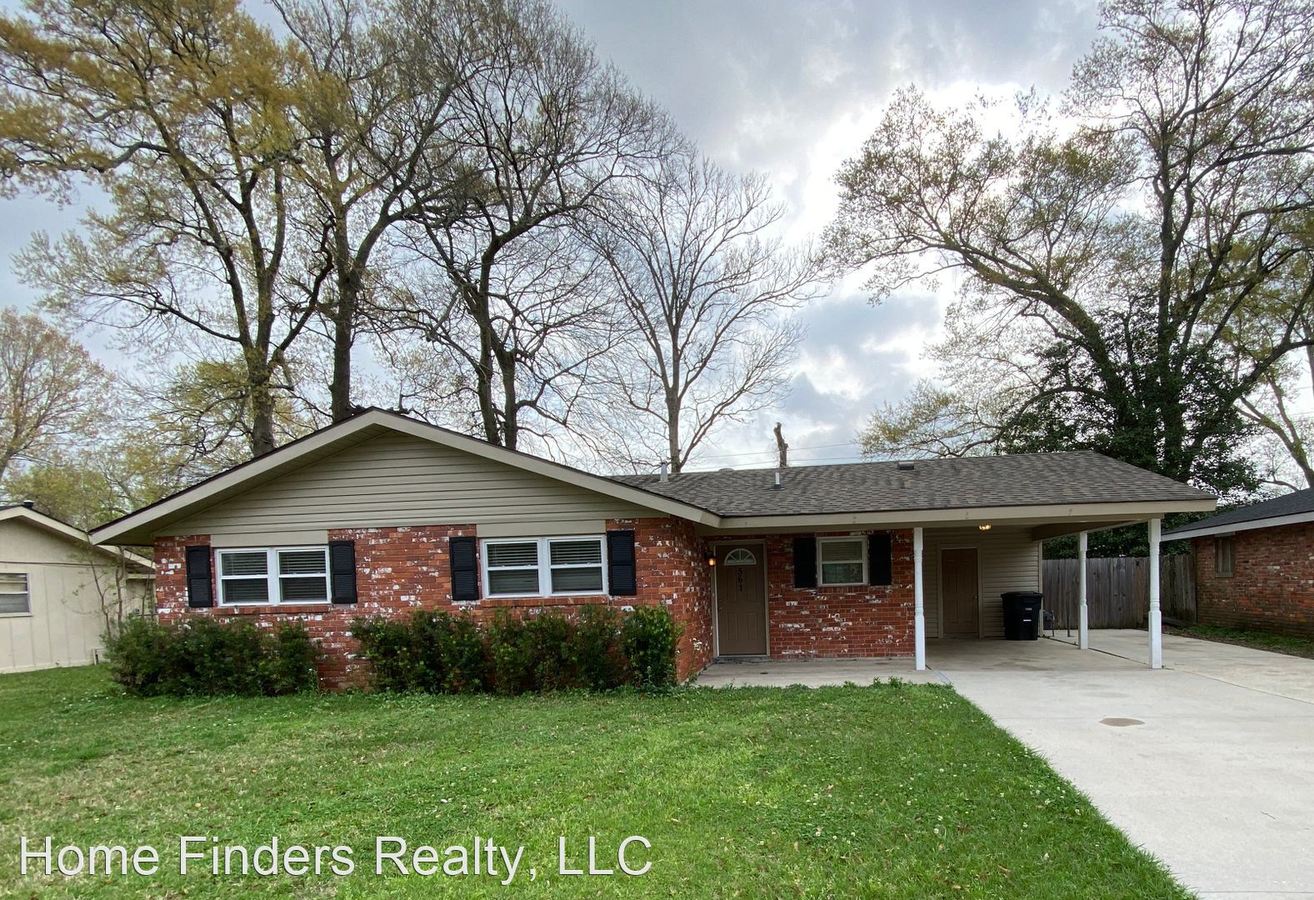 561 Fountainbleau Dr Baton Rouge, LA House for Rent