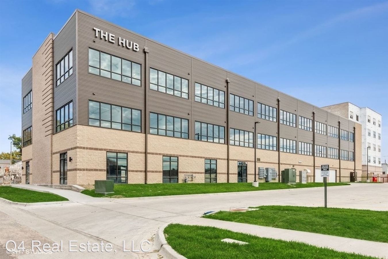 The Hall The Hub Apartments Cedar Rapids, IA Rentable