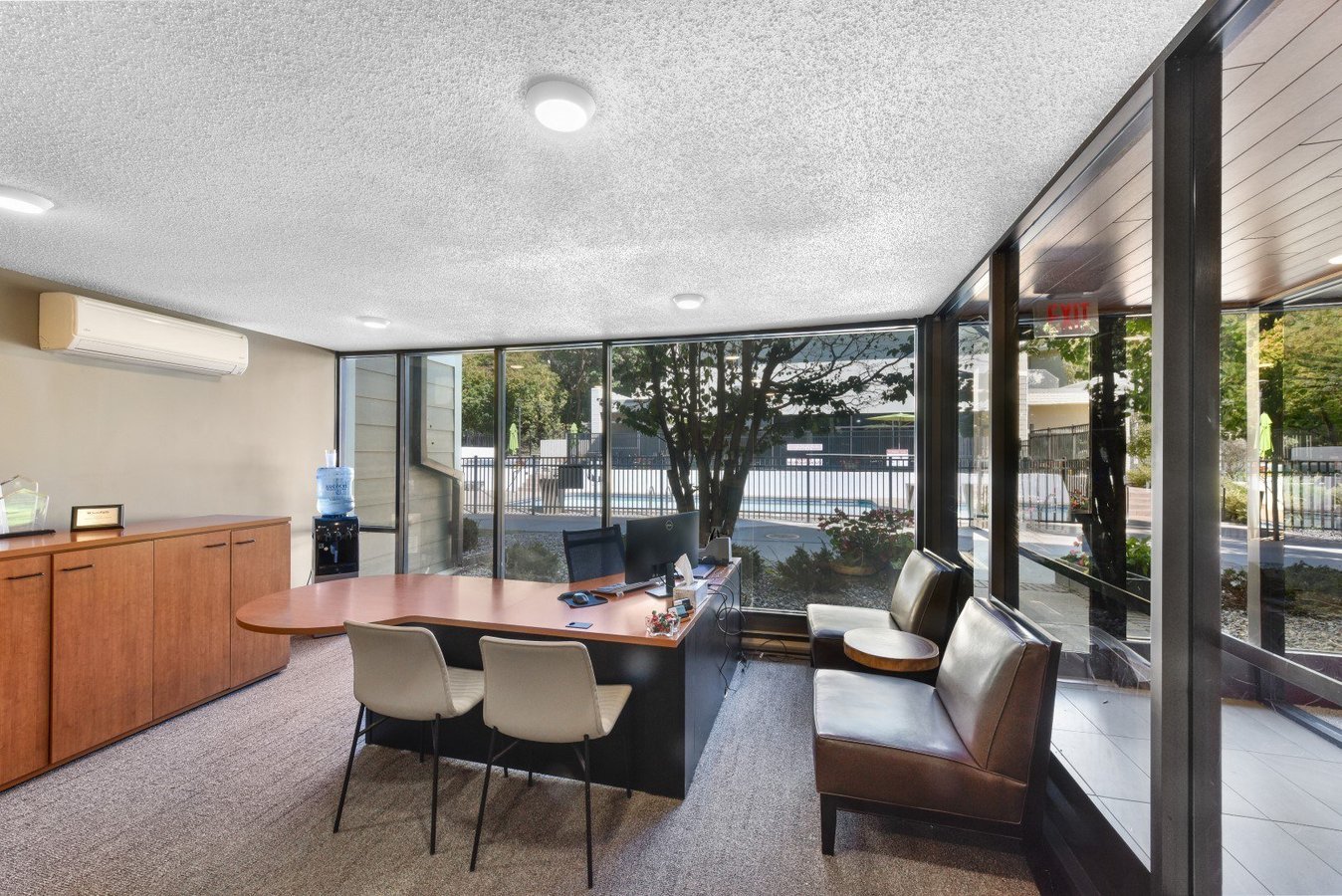 The Tarnhill Apartments 5200 W 102Nd St Bloomington, MN