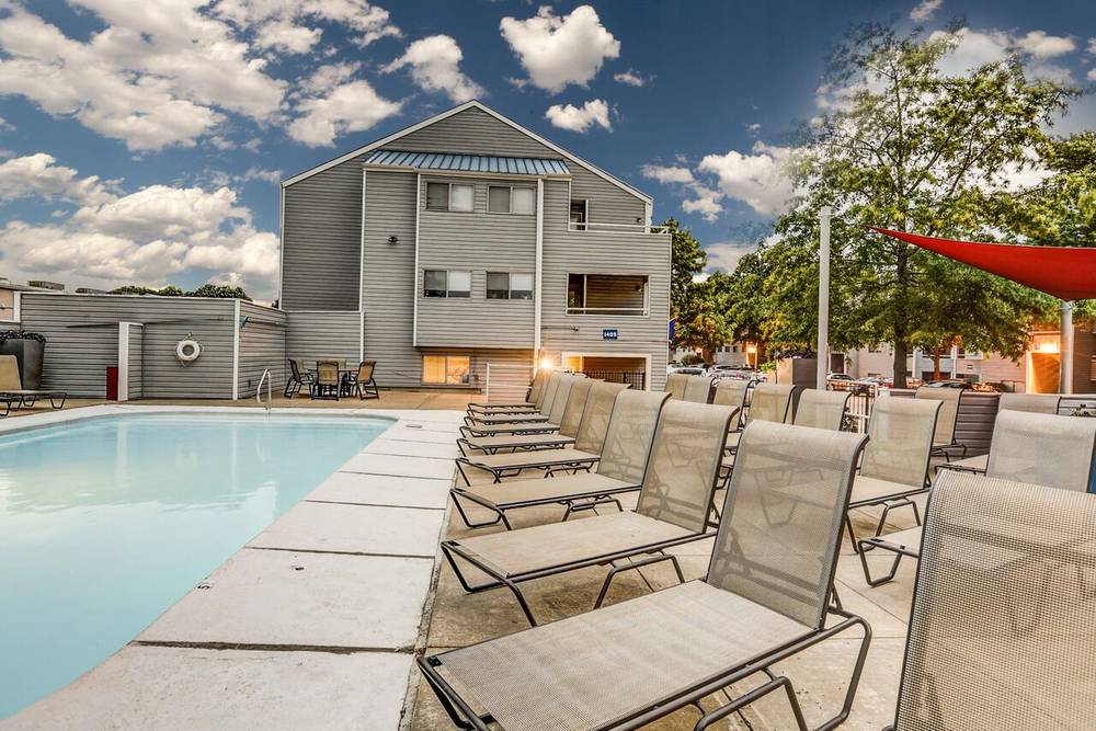 Orchard Corners Apartments Lawrence, KS