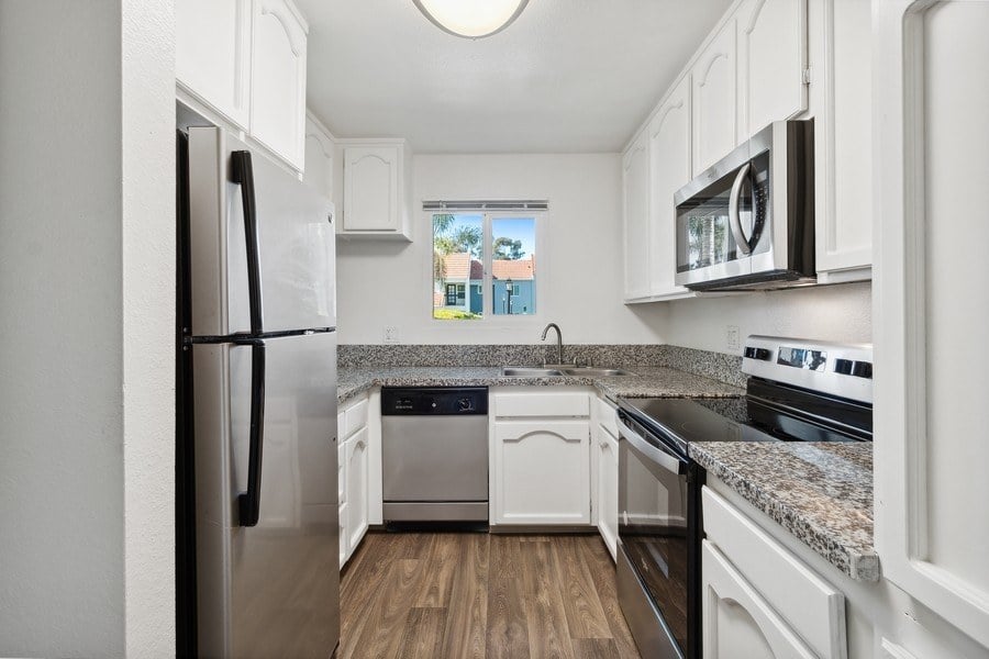 Canyon Villa Apartment Homes Chula Vista, CA Rentable