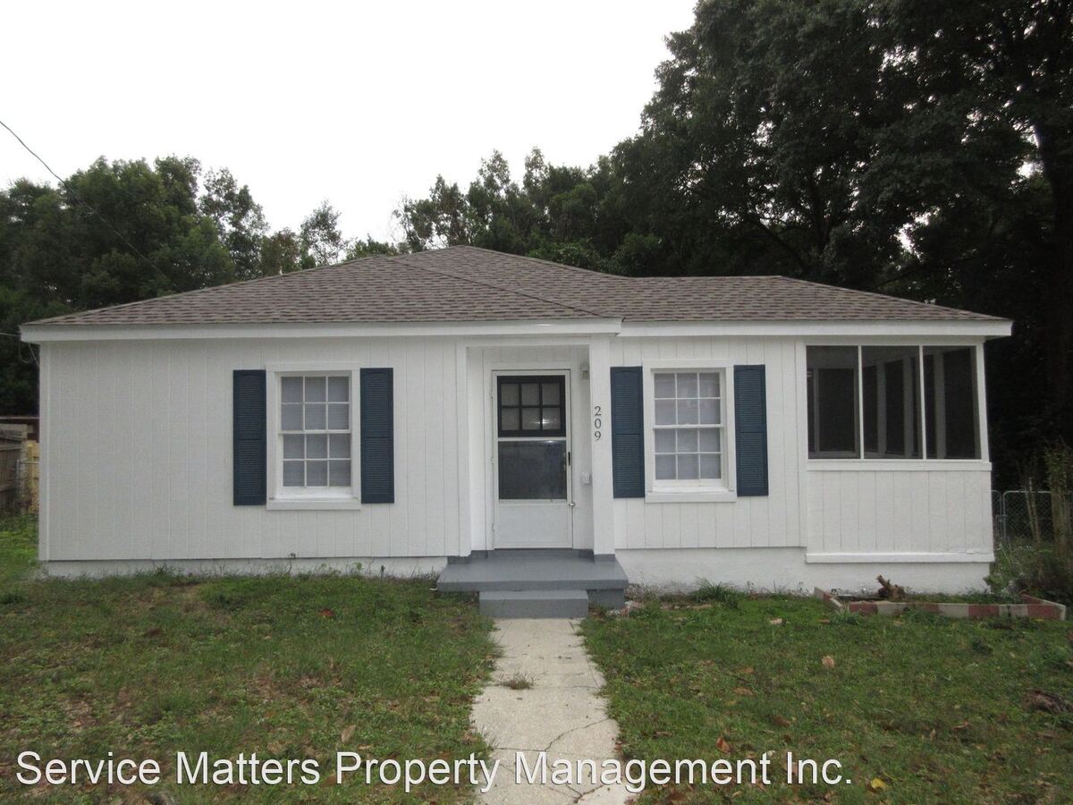 209 Maple St Pensacola, FL House for Rent Rentable
