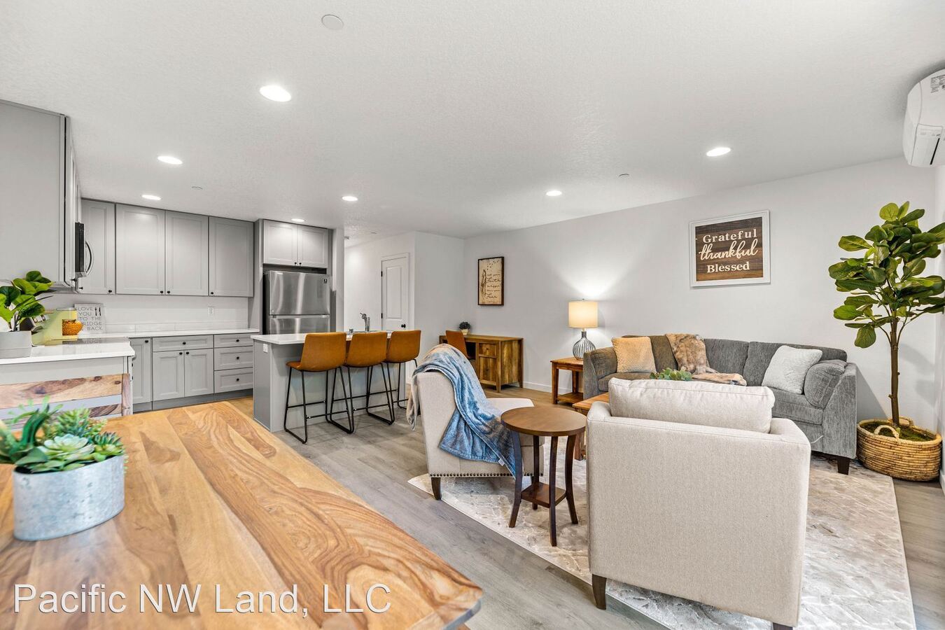 New Modern Home Salmon Creek Apartments Vancouver, WA